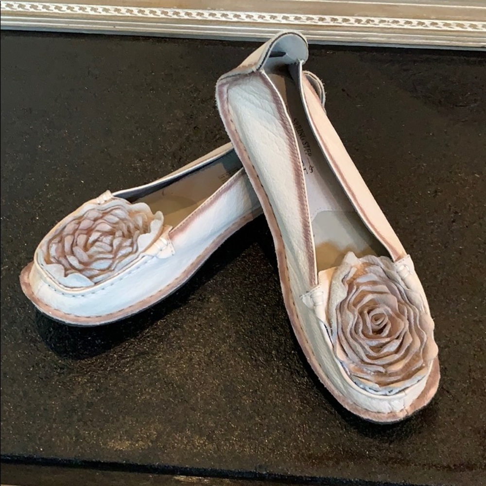 Leather flats